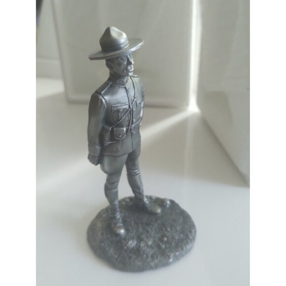 Franklin Mint People of Canada Pewter Figurine The  Mountie Original Box 1977 - Picture 1 of 13